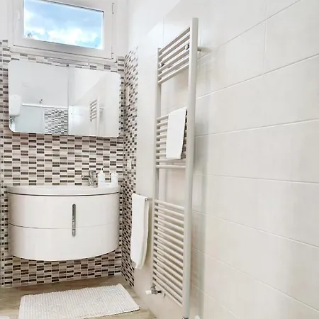 Civico 13/17 * Brufa