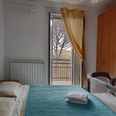 Civico 13/17 بروفا